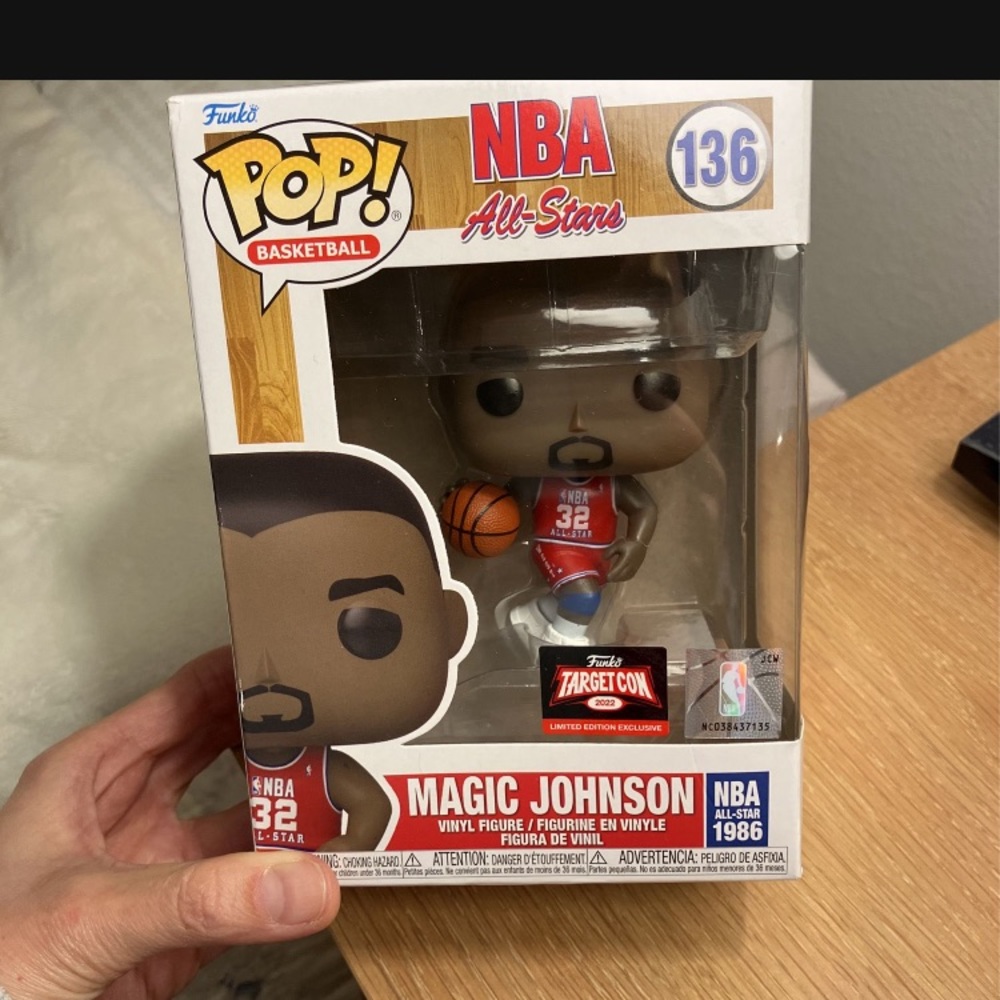 Funko Pop NBA All-Star #136 Magic Johnson TargetCon Exclusive